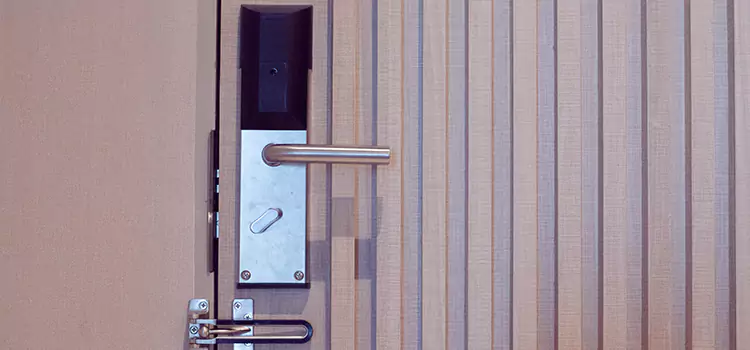Installing a Maglock Palatine